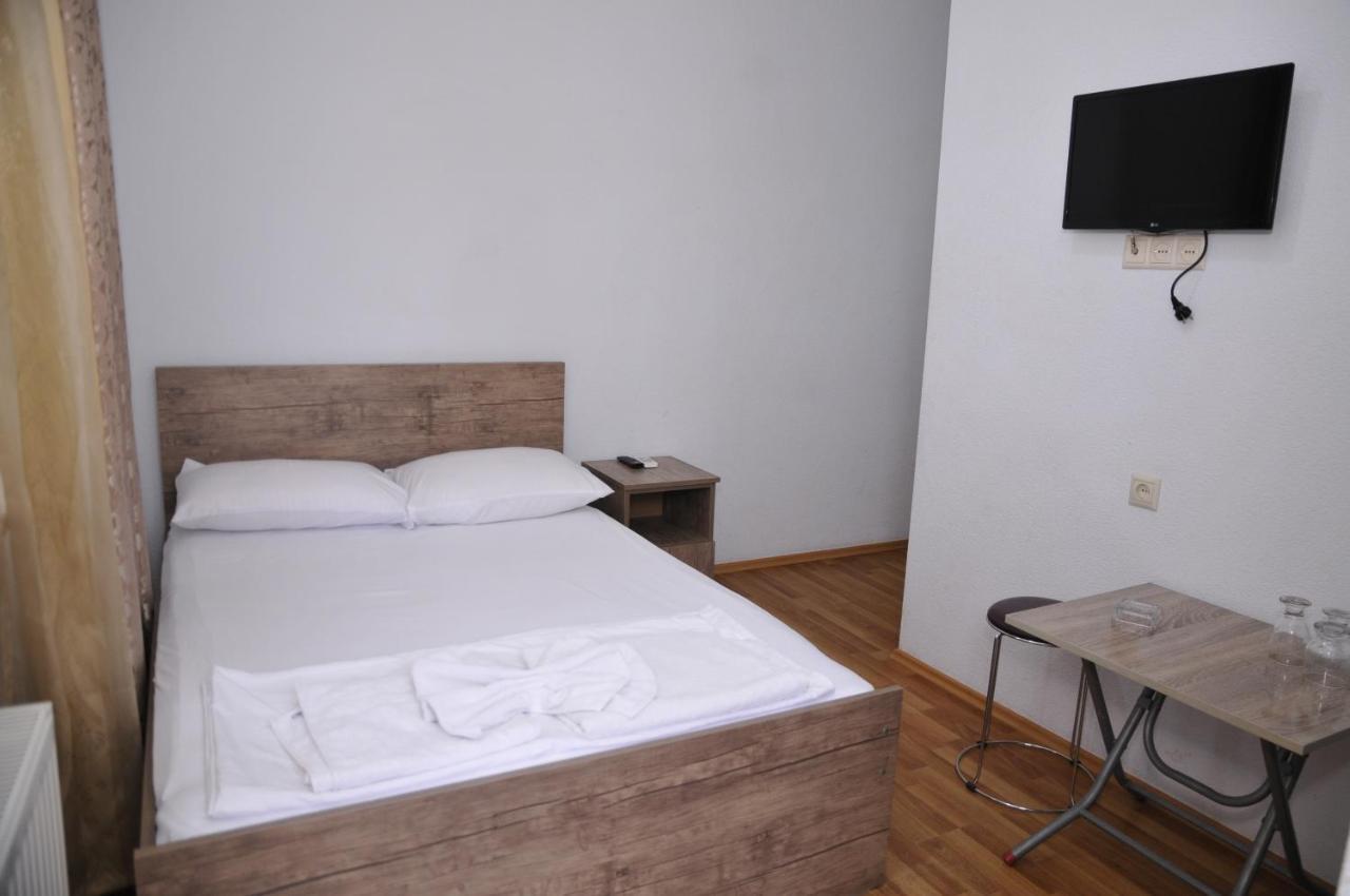 Dream Hotel Batumi Esterno foto