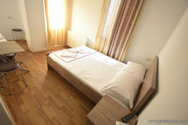 Dream Hotel Batumi Esterno foto