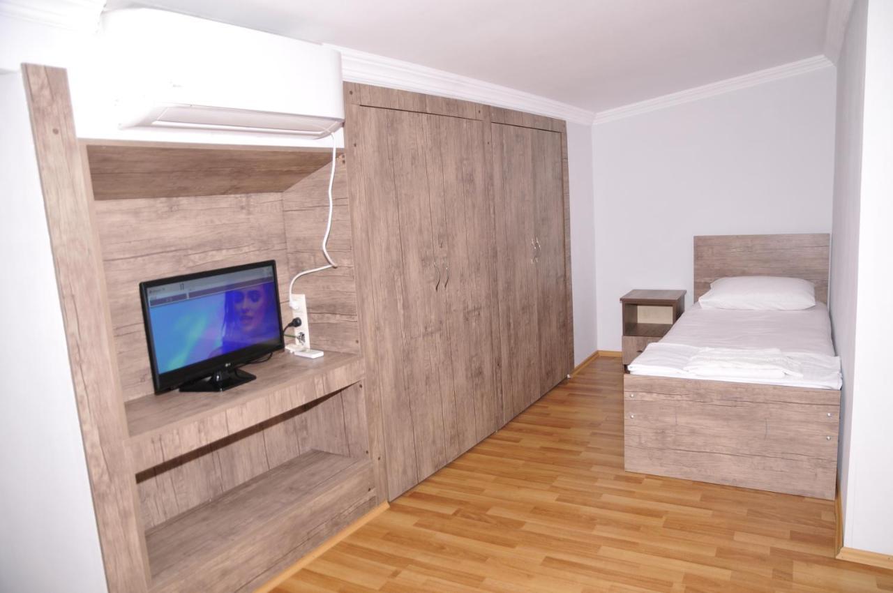 Dream Hotel Batumi Esterno foto