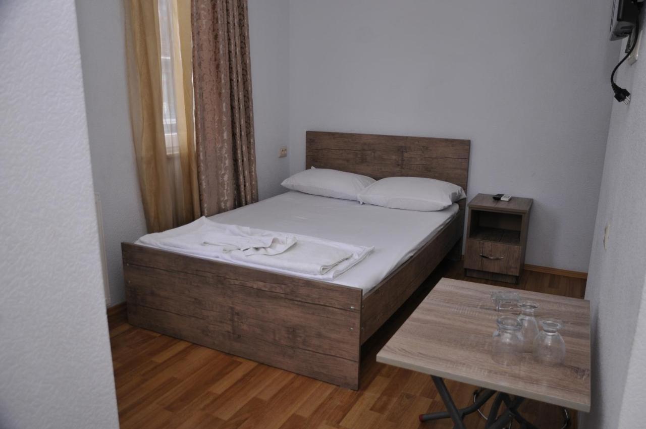 Dream Hotel Batumi Esterno foto