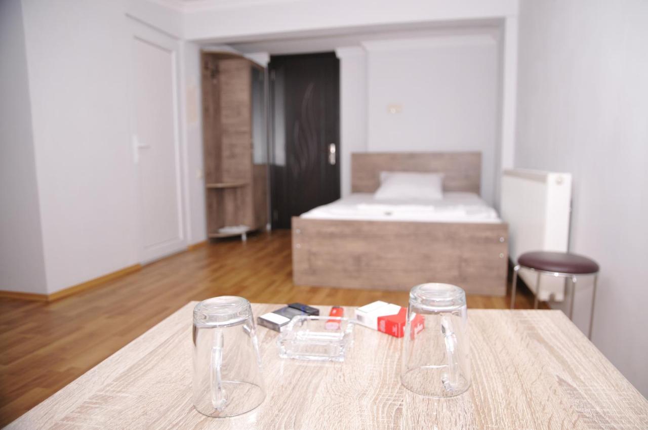 Dream Hotel Batumi Esterno foto